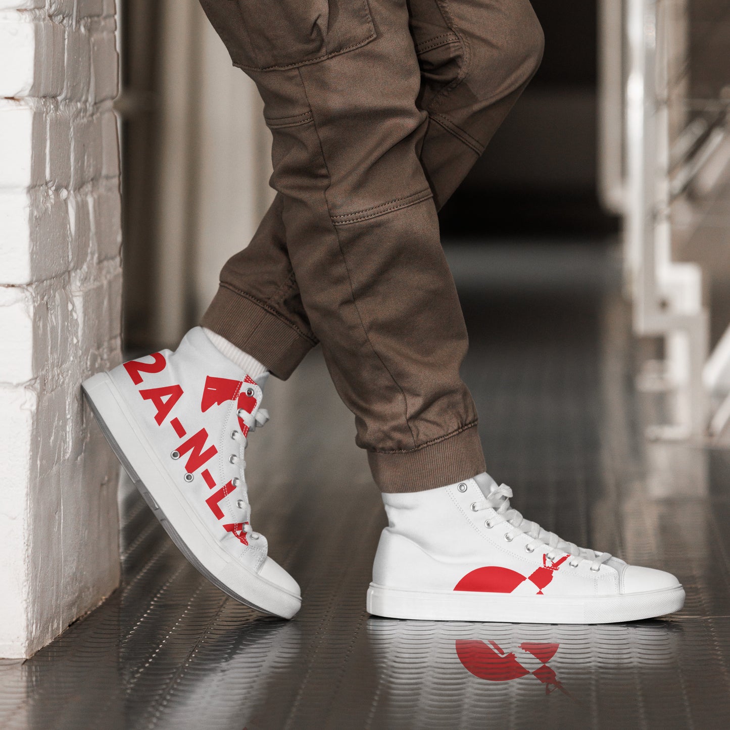 Men’s high top canvas shoes